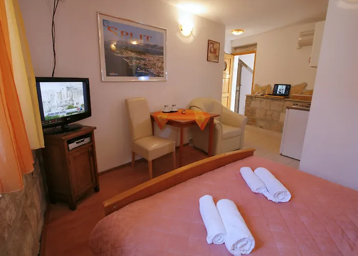 Matejuska Heritage Πανσιόν