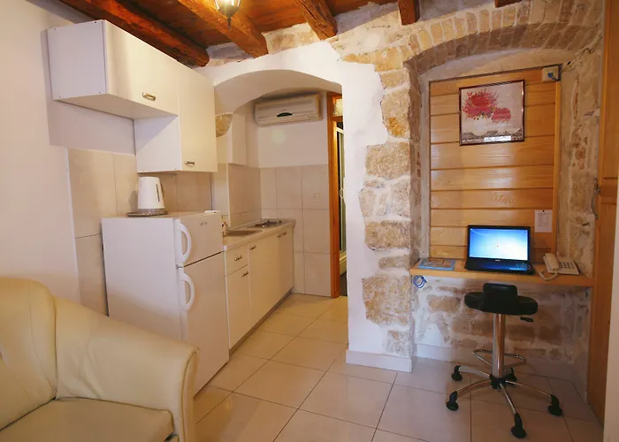 Πανσιόν Matejuska Heritage